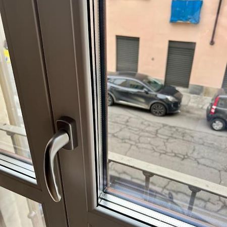 Casa Sassari - Vicino Porta Susa F.S. ตูริน ภายนอก รูปภาพ