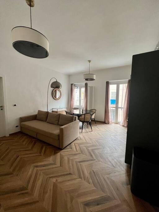 Casa Sassari - Vicino Porta Susa F.S. ตูริน ภายนอก รูปภาพ